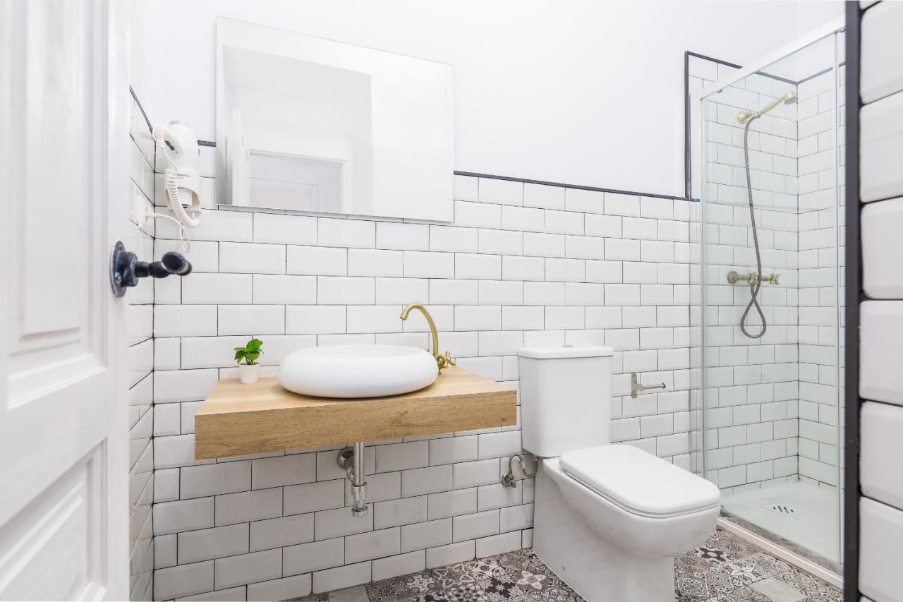 Suite Homes Apartamentos Plaza De La Merced Μάλαγα Εξωτερικό φωτογραφία