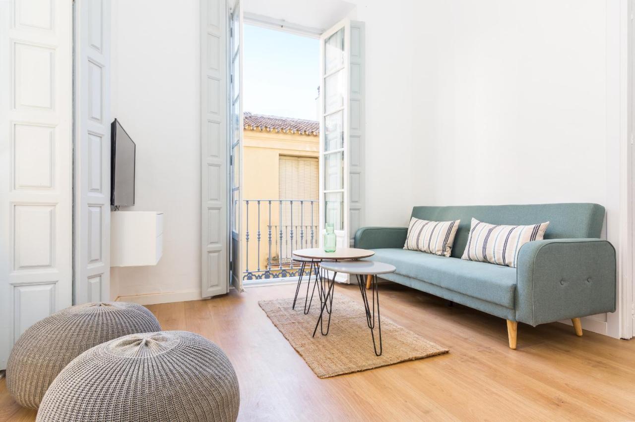 Suite Homes Apartamentos Plaza De La Merced Μάλαγα Εξωτερικό φωτογραφία