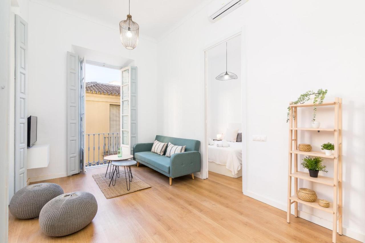 Suite Homes Apartamentos Plaza De La Merced Μάλαγα Εξωτερικό φωτογραφία